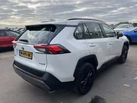 Toyota RAV4 (2021) thumbnail 56