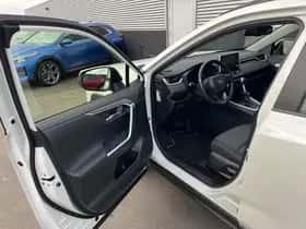 Toyota RAV4 (2021) thumbnail 64