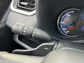 Toyota RAV4 (2021) thumbnail 72