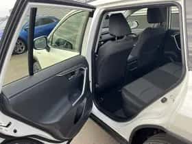 Toyota RAV4 (2021) thumbnail 88