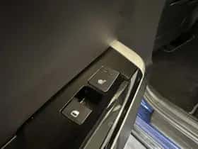 Kia EV6 (2024) thumbnail 25