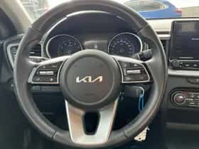 Kia Ceed Sportswagon (2024) thumbnail 23
