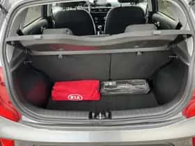 Kia Picanto (2024) thumbnail 11