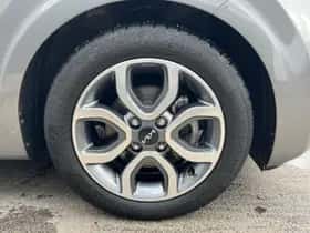 Kia Picanto (2024) thumbnail 7