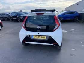 Toyota Aygo (2019) thumbnail 48