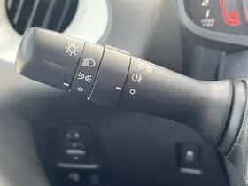 Toyota Aygo (2019) thumbnail 60