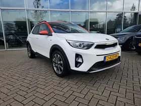 Kia Stonic (2020) thumbnail 34