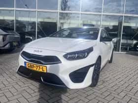 Kia Proceed (2024) thumbnail 4