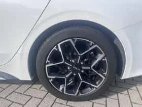 Kia Proceed (2024) thumbnail 6
