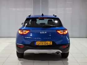 Kia Stonic (2024) thumbnail 6