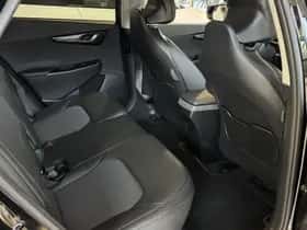 Kia EV6 (2025) thumbnail 9