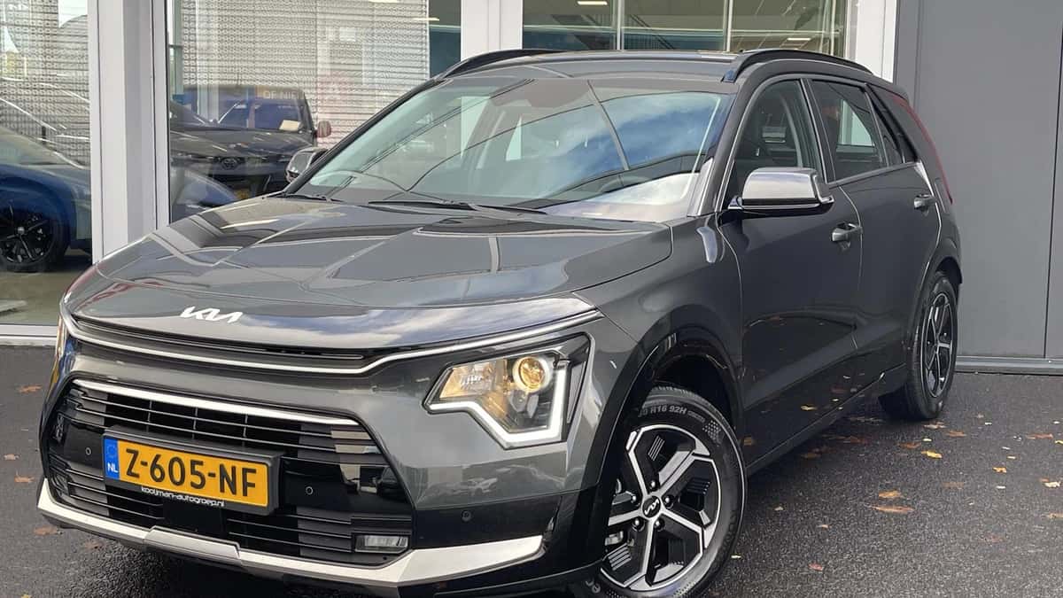 Kia Niro (2024) — foto 1