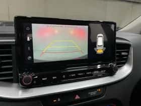 Kia Ceed (2023) thumbnail 13