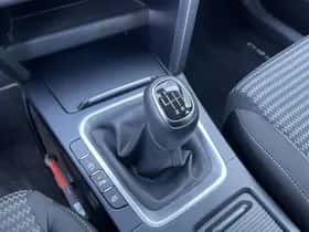 Kia Ceed (2023) thumbnail 41