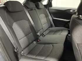 Kia Ceed (2023) thumbnail 45