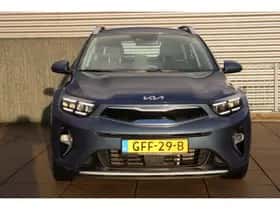 Kia Stonic (2024) thumbnail 3