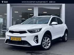 Kia Stonic (2024) thumbnail 77