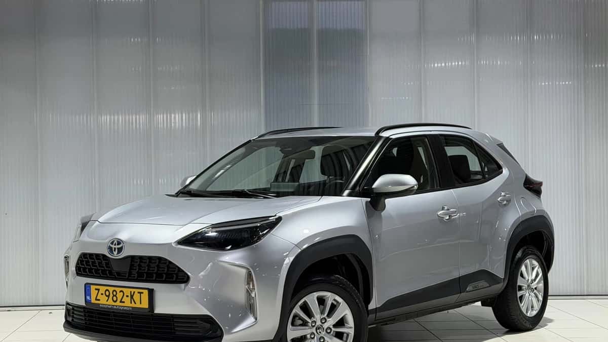 Toyota Yaris-cross (2024) — foto 1
