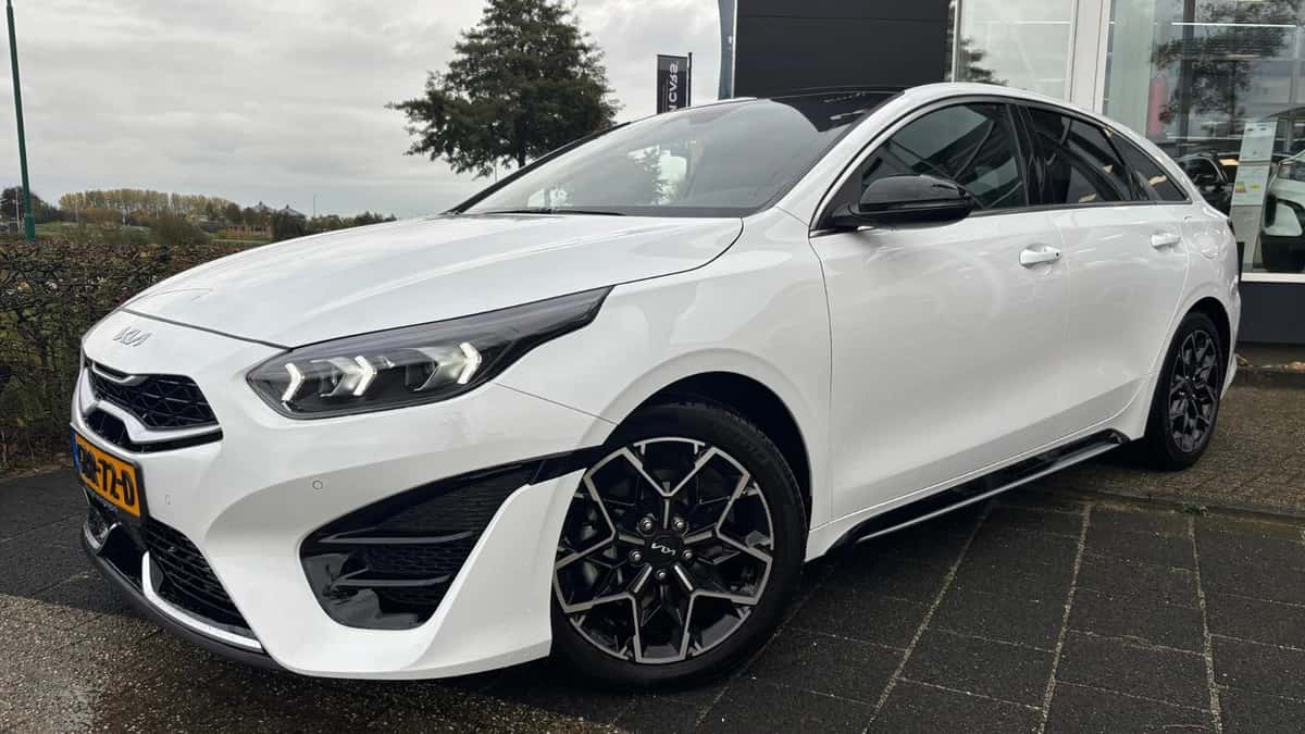 Kia Proceed (2024) — foto 1