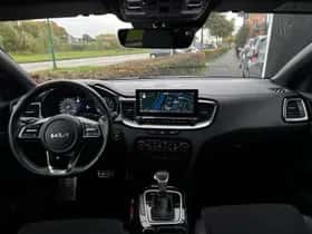 Kia Proceed (2024) thumbnail 12
