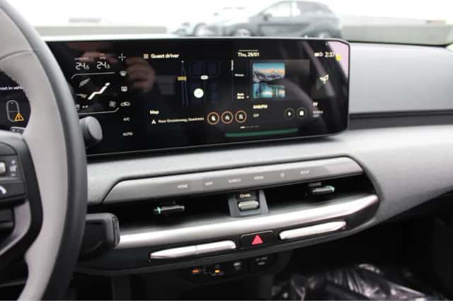 Kia EV4 (2025) thumbnail 21