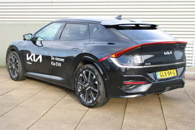 Kia EV6 (2024) thumbnail 6
