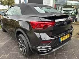 Volkswagen T-Roc (2020) thumbnail 33
