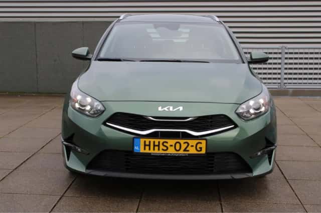 Kia Ceed Sportswagon (2025) thumbnail 3