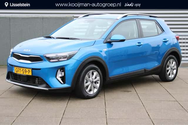 Kia Stonic (2024) thumbnail 1