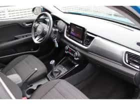Kia Stonic (2024) thumbnail 10