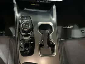 Lexus RZ (0) thumbnail 25