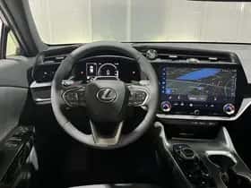 Lexus RZ (0) thumbnail 37
