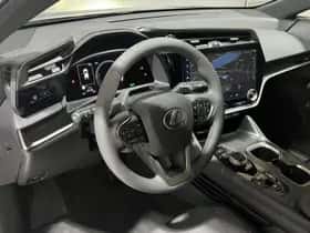 Lexus RZ (0) thumbnail 7