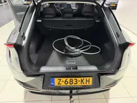 Kia EV6 (2024) thumbnail 23
