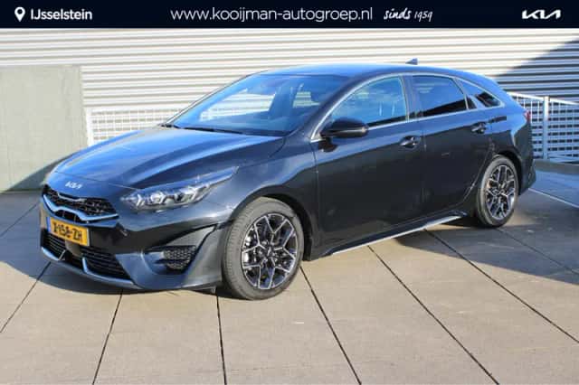 Kia Proceed (2024) thumbnail 1