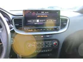 Kia Proceed (2024) thumbnail 18