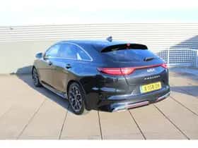 Kia Proceed (2024) thumbnail 5