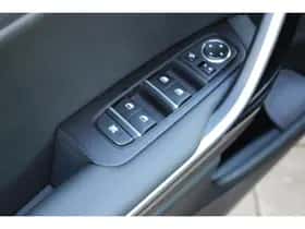 Kia Proceed (2024) thumbnail 10