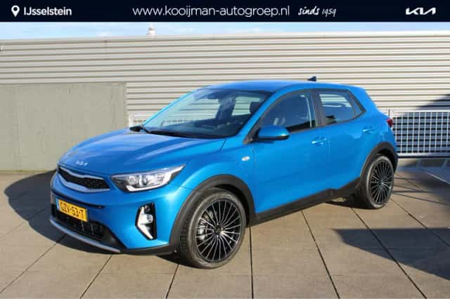 Kia Stonic (2025) thumbnail 1