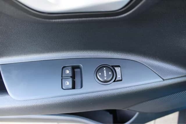 Kia Stonic (2025) thumbnail 13