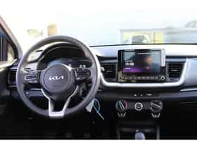 Kia Stonic (2025) thumbnail 40