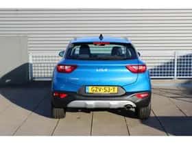 Kia Stonic (2025) thumbnail 6