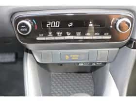Toyota Yaris (2025) thumbnail 22