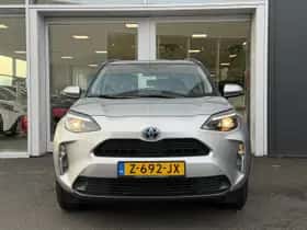 Toyota Yaris-cross (2024) thumbnail 4