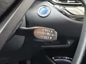 Toyota C-HR (2020) thumbnail 42