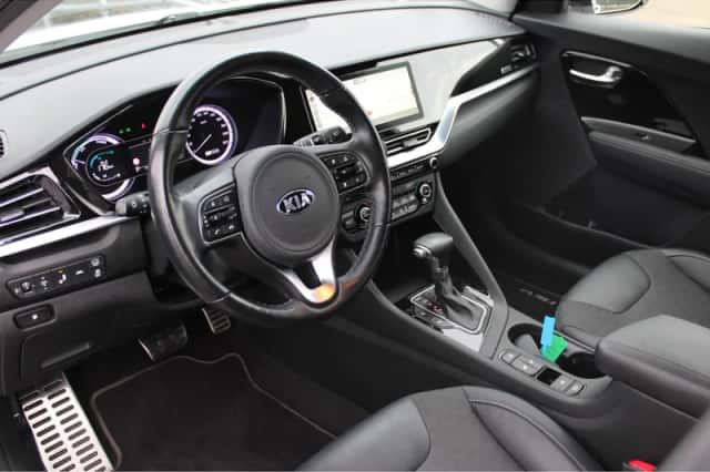 Kia Niro (2019) thumbnail 16