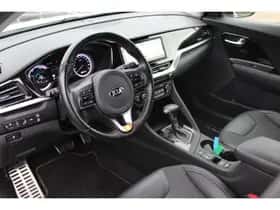 Kia Niro (2019) thumbnail 16