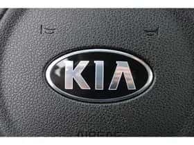 Kia Niro (2019) thumbnail 60