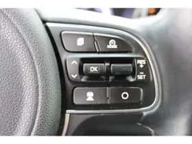 Kia Niro (2019) thumbnail 61