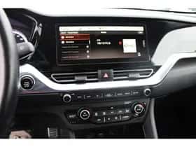 Kia Niro (2019) thumbnail 63